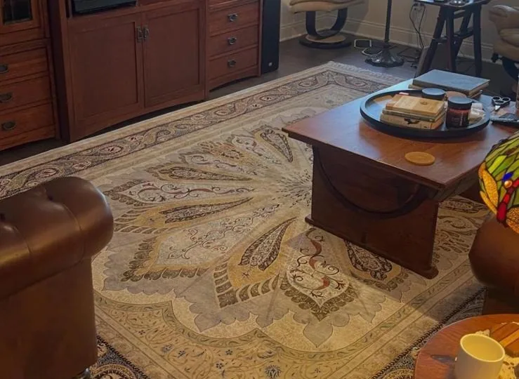Ivory Silk Paisley Carpet